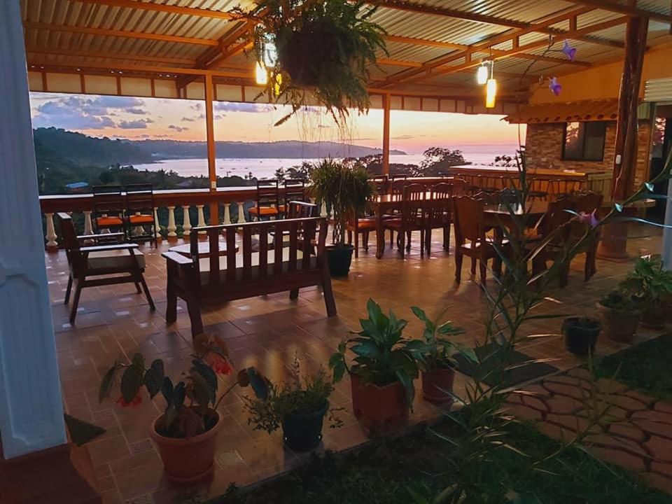 Cabinas Manolo Drake Bay, Ocean And Forest View Dış mekan fotoğraf